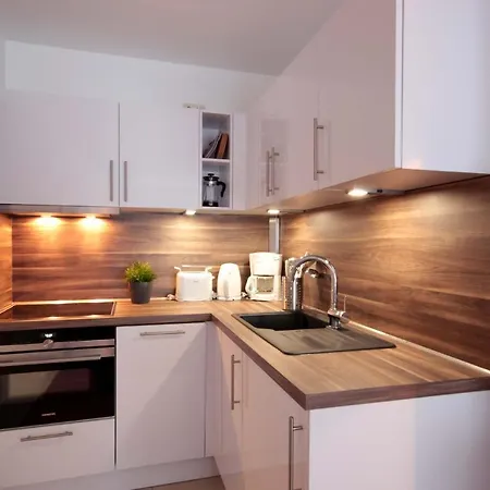 Bellevue Premium By Rujana Apartment *