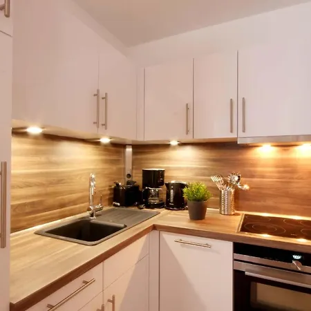 Bellevue Premium By Rujana Apartment *